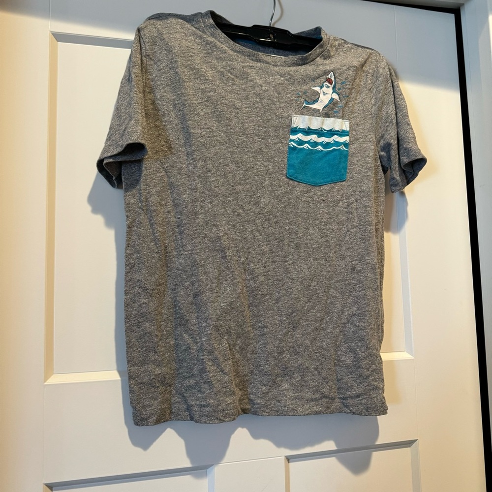 Old navy boys L shark shirt